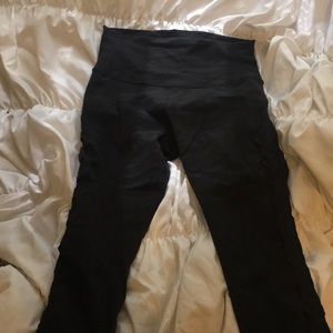 Lululemon black leggings